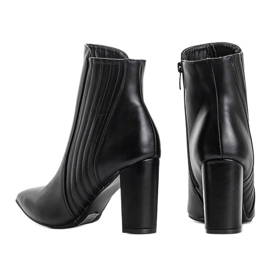 Botas negras de cuero ecológico en el poste T2122 negro 3