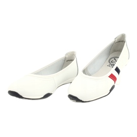 Bailarinas deportivas de mujer Filippo DP2063 / 21 blanco rojo azul marino 2 Bailarinas deportivas de mujer Filippo DP2063 / 21 blanco rojo azul marino 2
