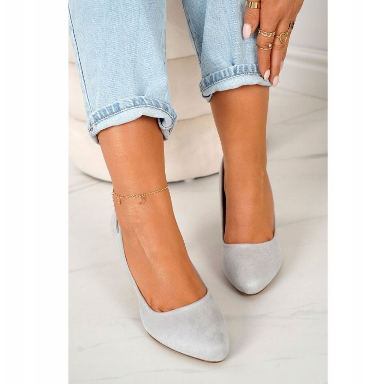 PJ1 Zapatos De Tacón Clásicos En Un Pilar Ante Gris Eleanor 1 PJ1 Zapatos De Tacón Clásicos En Un Pilar Ante Gris Eleanor 1