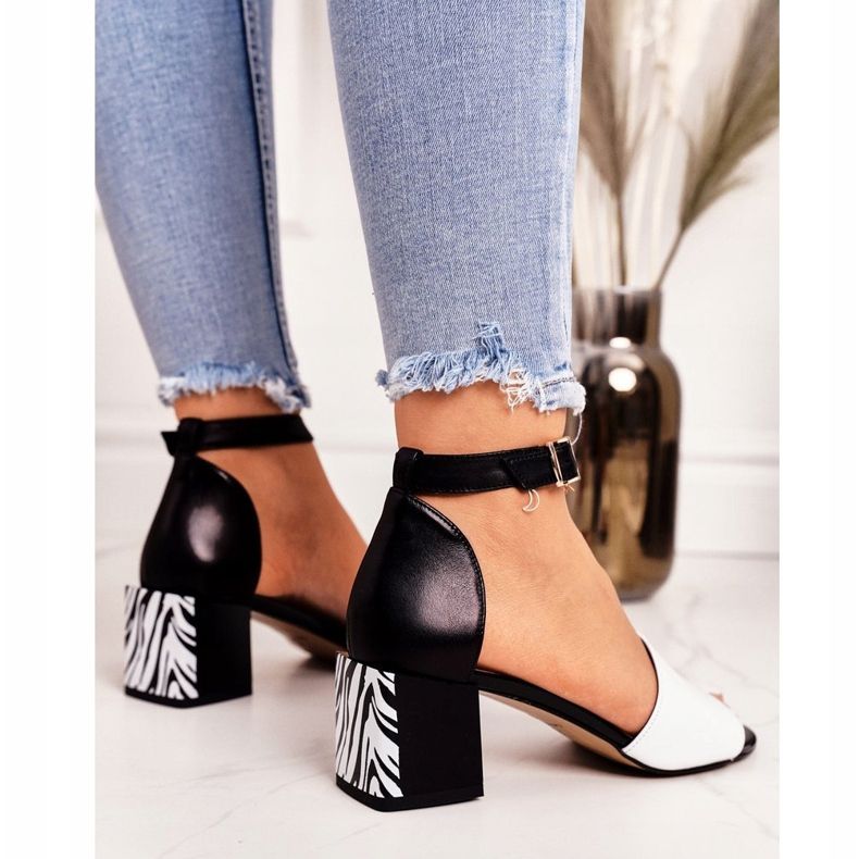 Sandalias Piel Tacón Alto Laura Messi 2285 Zebra Negro blanco 1