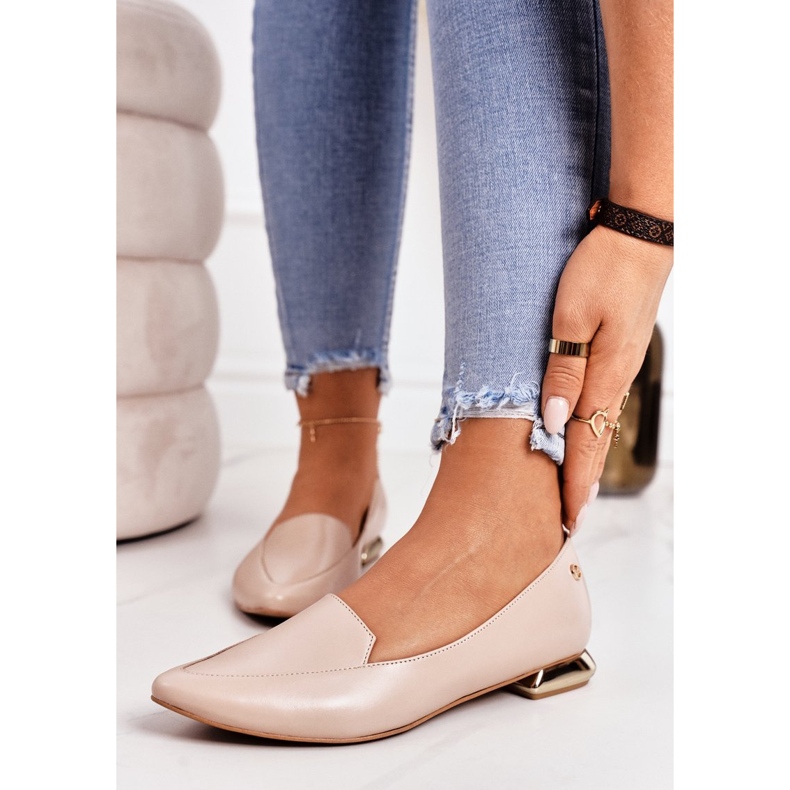 Mocasines De Mujer Con Tacones Dorados Laura Messi 2013 Beige 1