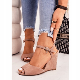 Sandalias Cuña Ante Laura Messi 2253 Rosa Polvo rosado 3