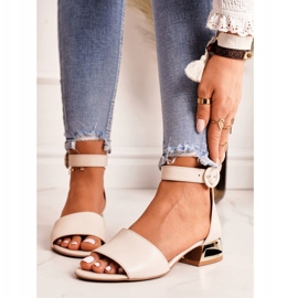 Sandalias Piel Sobre Tacones Dorados Laura Messi 2143 Beige 2