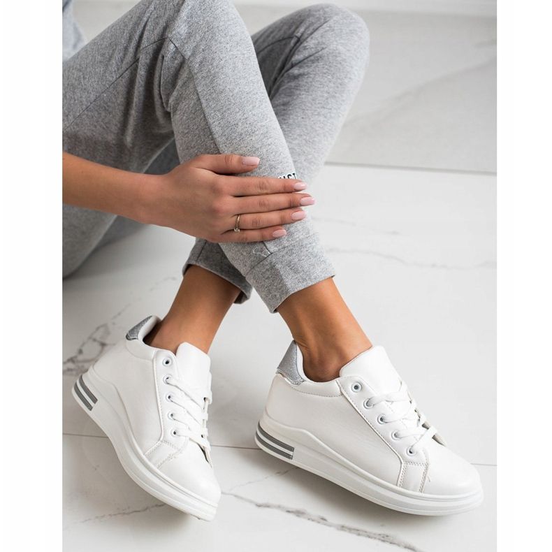 Diamantique Zapatillas de cuña con purpurina blanco plata 2