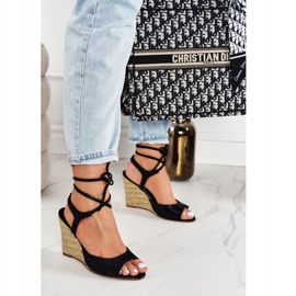 Sandalias de cuero con cuña trenzada Laura Messi 1944 Negro 6