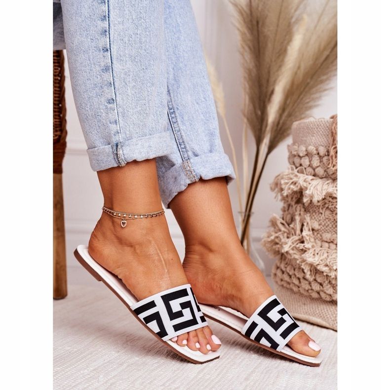 Pantuflas Clásicas Mujer Blancas Melinda blanco negro 2