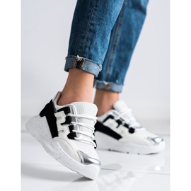 Ideal Shoes Zapatillas con inserto negro blanco 1