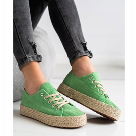 Kylie Alpargatas con estilo verde 1