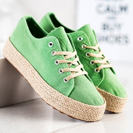 Kylie Alpargatas con estilo verde 2