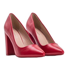 Bombas rojas en el puesto de Ivy rojo 1