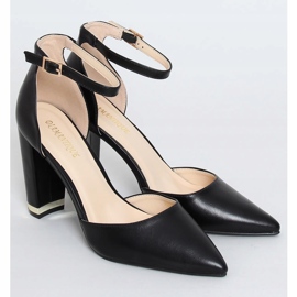 Bombas en el poste negro X8077 Negro 1 Bombas en el poste negro X8077 Negro 1