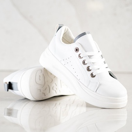 SHELOVET Zapatillas de moda en la plataforma blanco 4