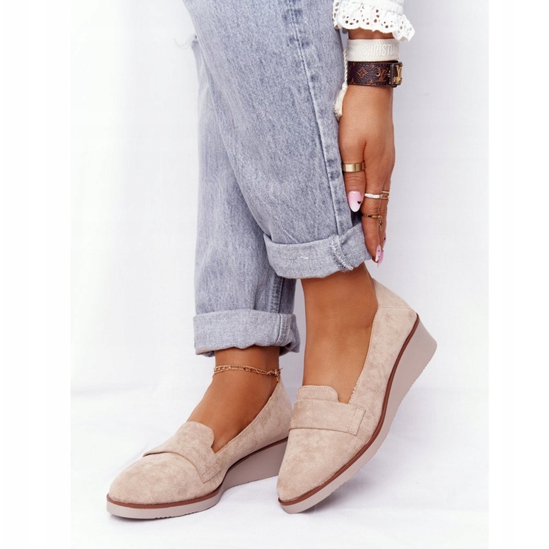 Elegantes Zapatos Cuña Vinceza 10599 Ante Beige 1