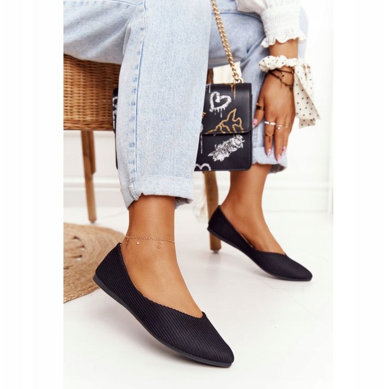 Bailarina delicada en Spitz Vinceza 2187 Negro 2