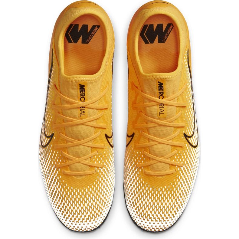 Calzado de fútbol Nike Mercurial Vapor 13 Pro Tf AT8004 801 naranja amarillo 1