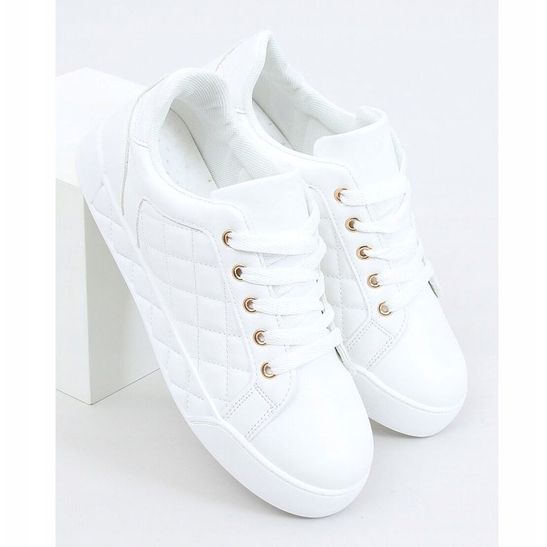 Zapatillas de mujer blancas acolchadas BL232P Blanco 1