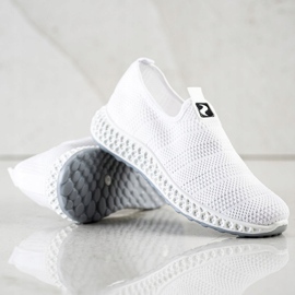 SHELOVET Slipons de primavera calados blanco 2