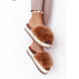 PS1 Pantuflas Camel Adventure con plataforma y pelo marrón multicolor 5