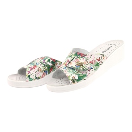 Comfooty Flip de cuero para mujeres -flops con flores blanco 2