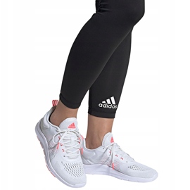 Zapatillas adidas mujer Novamotion blancas y rosas FW3256 blanco rosado 7