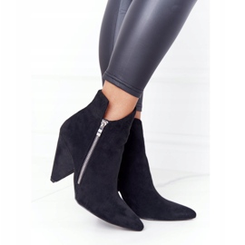 Botas asimétricas de tacón alto Lu Boo Black negro 3