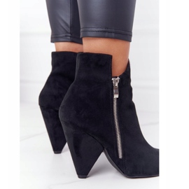 Botas asimétricas de tacón alto Lu Boo Black negro 4