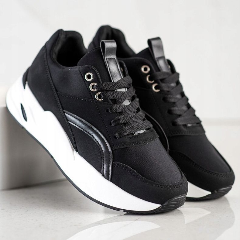 SHELOVET Zapatillas clásicas en la plataforma negro 1