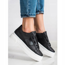SHELOVET Zapatillas con cuero ecológico en la plataforma negro 1