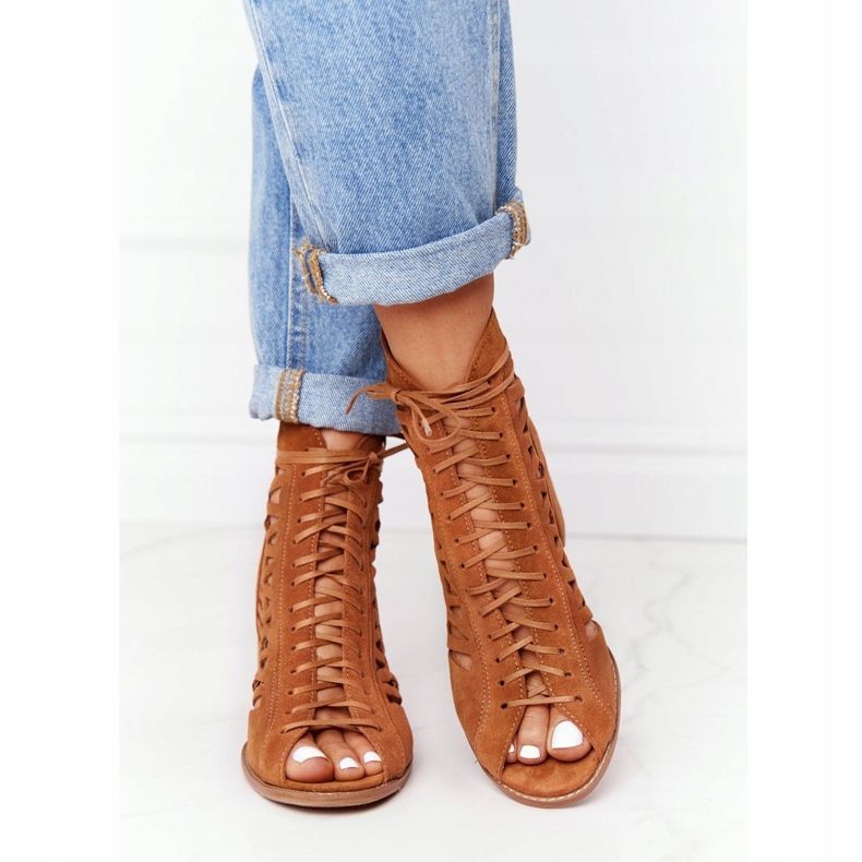 Botas de ante calado Maciejka Red 04040-29 marrón 1