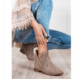 Filippo Botas de primavera caladas marrón 1 Filippo Botas de primavera caladas marrón 1