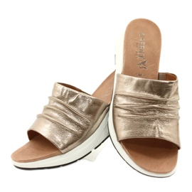 Caprice Pantuflas cómodas para mujer Taupe Metallic 9-27203-26 341 marrón dorado 4