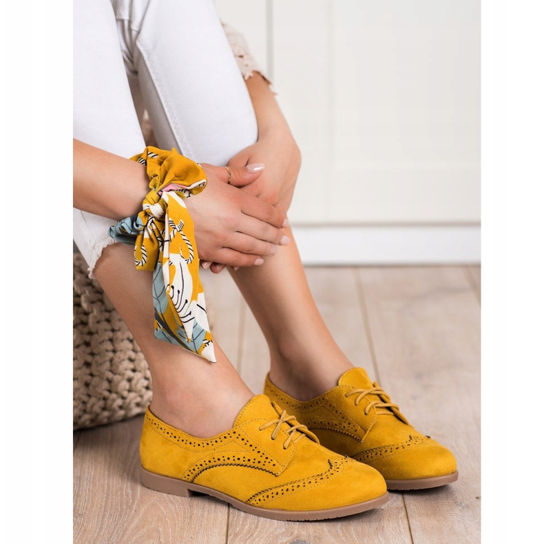 SHELOVET Zapatos calados para primavera amarillo 1