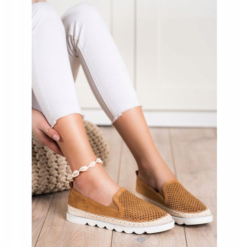 SHELOVET Slipons calados con cristales marrón 1