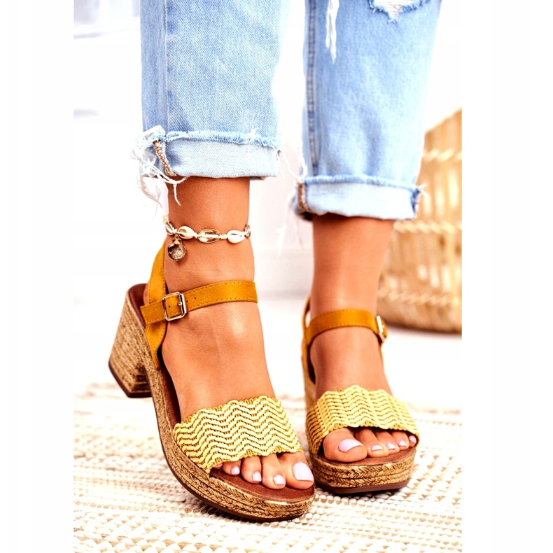 EVE Sandalias amarillas de mujer Fobi con tacón alto beige amarillo 3