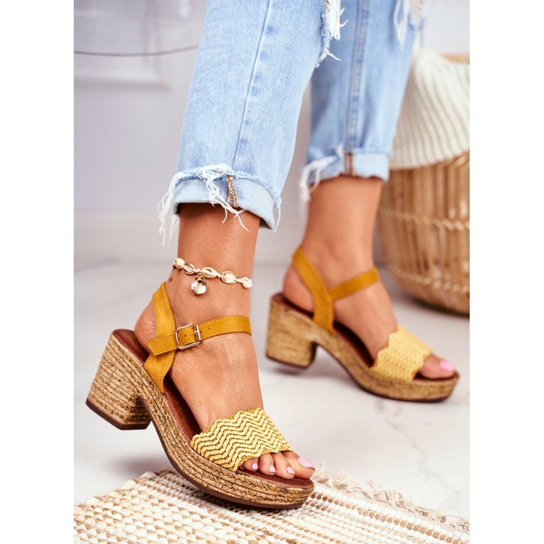 EVE Sandalias amarillas de mujer Fobi con tacón alto beige amarillo 1