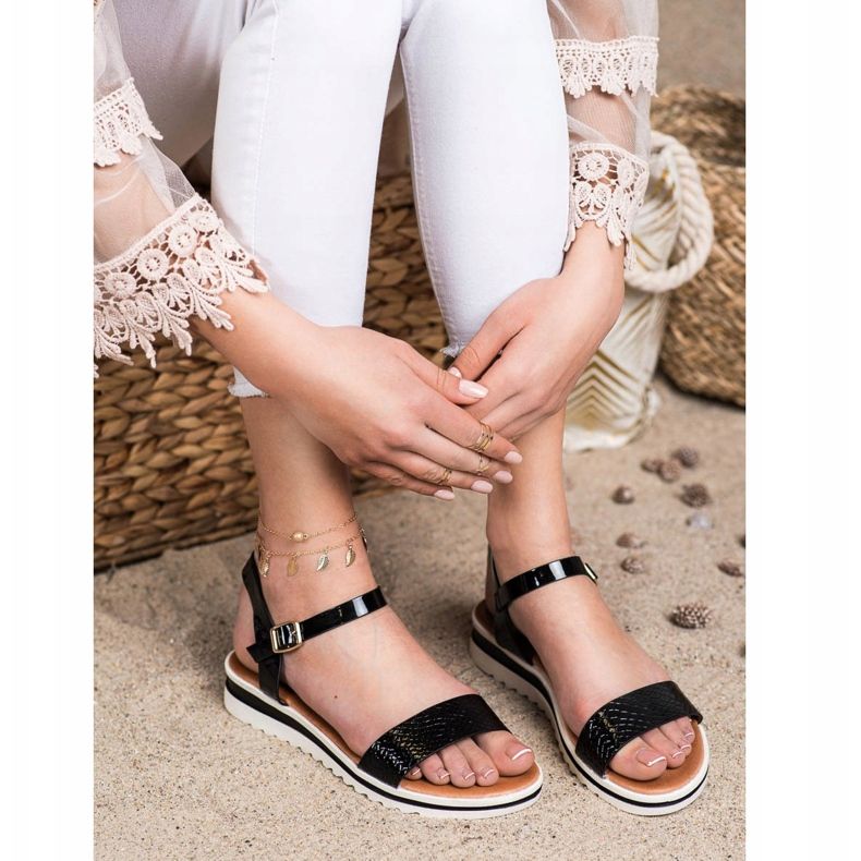 Weide Sandalias casuales barnizadas negro 2