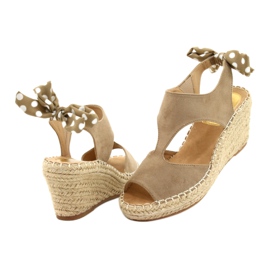 Sandalias de mujer con cuña Taupe Monroe beige 2
