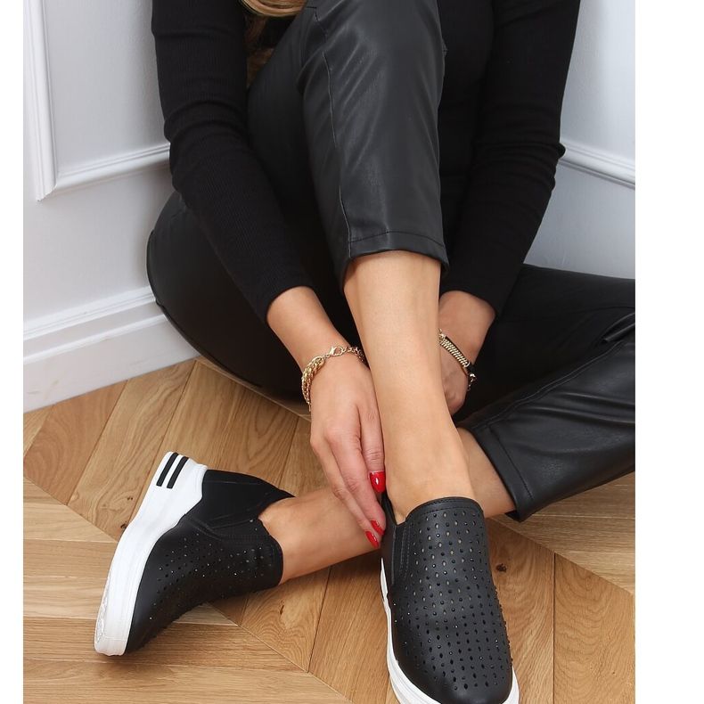 Negro Zapatillas sin cordones con tacones de cuña HY-251 Negro 2