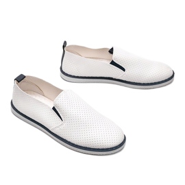 Zapatillas blancas caladas Slip On Alex blanco 1 Zapatillas blancas caladas Slip On Alex blanco 1
