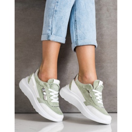SHELOVET Zapatillas de gamuza con estilo blanco verde 2