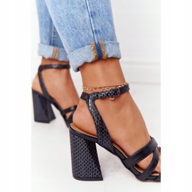 PV3 Sandalias Piel On A Bar Negro Visconi 4400476 1