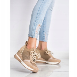 Zapatillas VINCEZA caladas beige 1