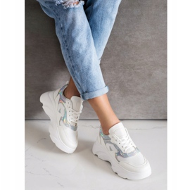 SHELOVET Zapatillas de moda blanco 4