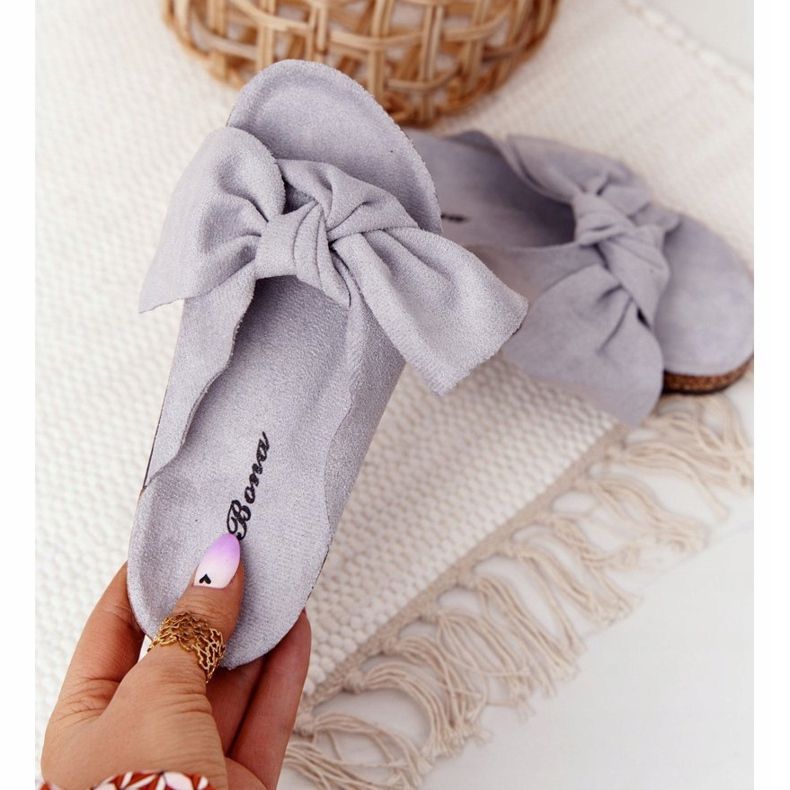 PB2 Pantuflas Infantiles Gris Corcho Little Wendy 1