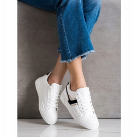 SHELOVET Zapatos deportivos blancos casuales 1