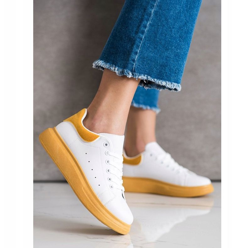 SHELOVET Zapatillas en la plataforma amarilla blanco amarillo 1