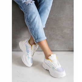 SHELOVET Zapatillas con lentejuelas blanco 4