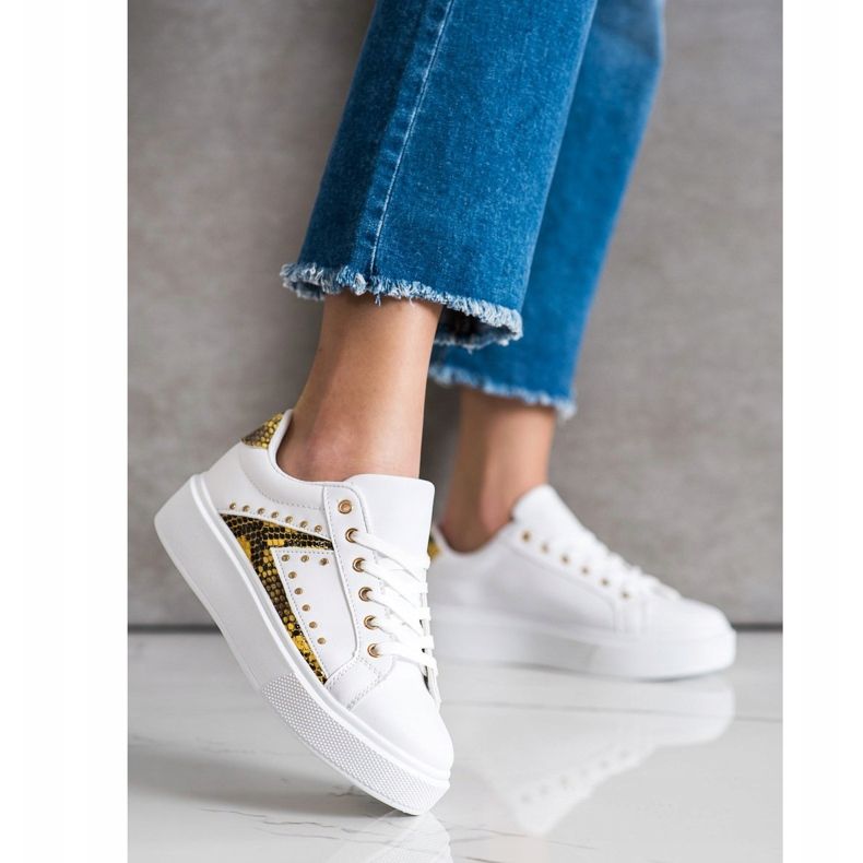 SHELOVET Zapatillas blancas en la plataforma blanco negro amarillo 1
