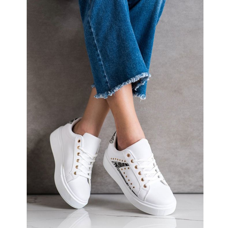 SHELOVET Zapatillas blancas en la plataforma blanco negro 2