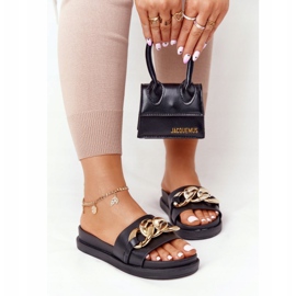 Pantuflas de plataforma de vacaciones negras con cadena negro dorado 1